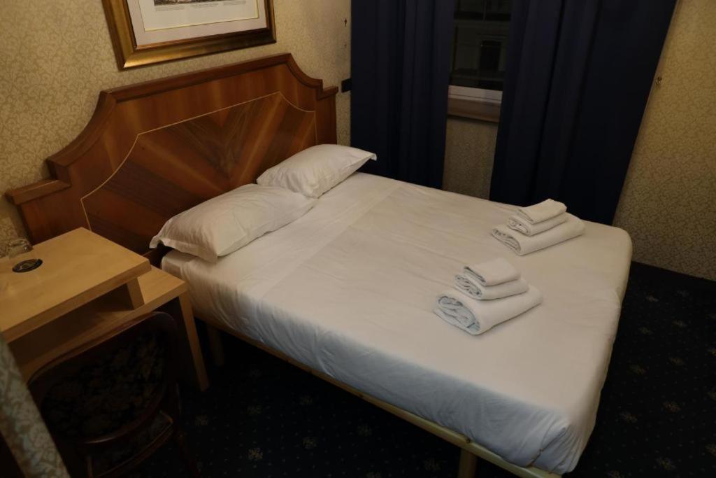 Les Chambres D'Or Rome Luaran gambar